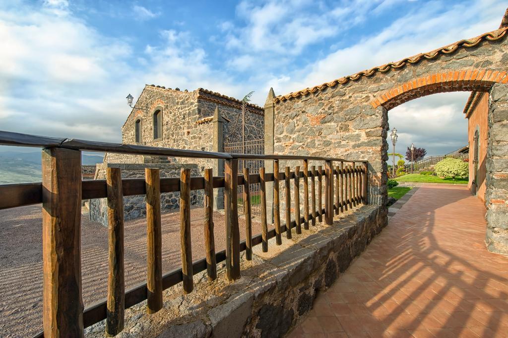 Etna Quota Mille Boutique Hotel, Typical Sicilian Food & Wine Randazzo Εξωτερικό φωτογραφία