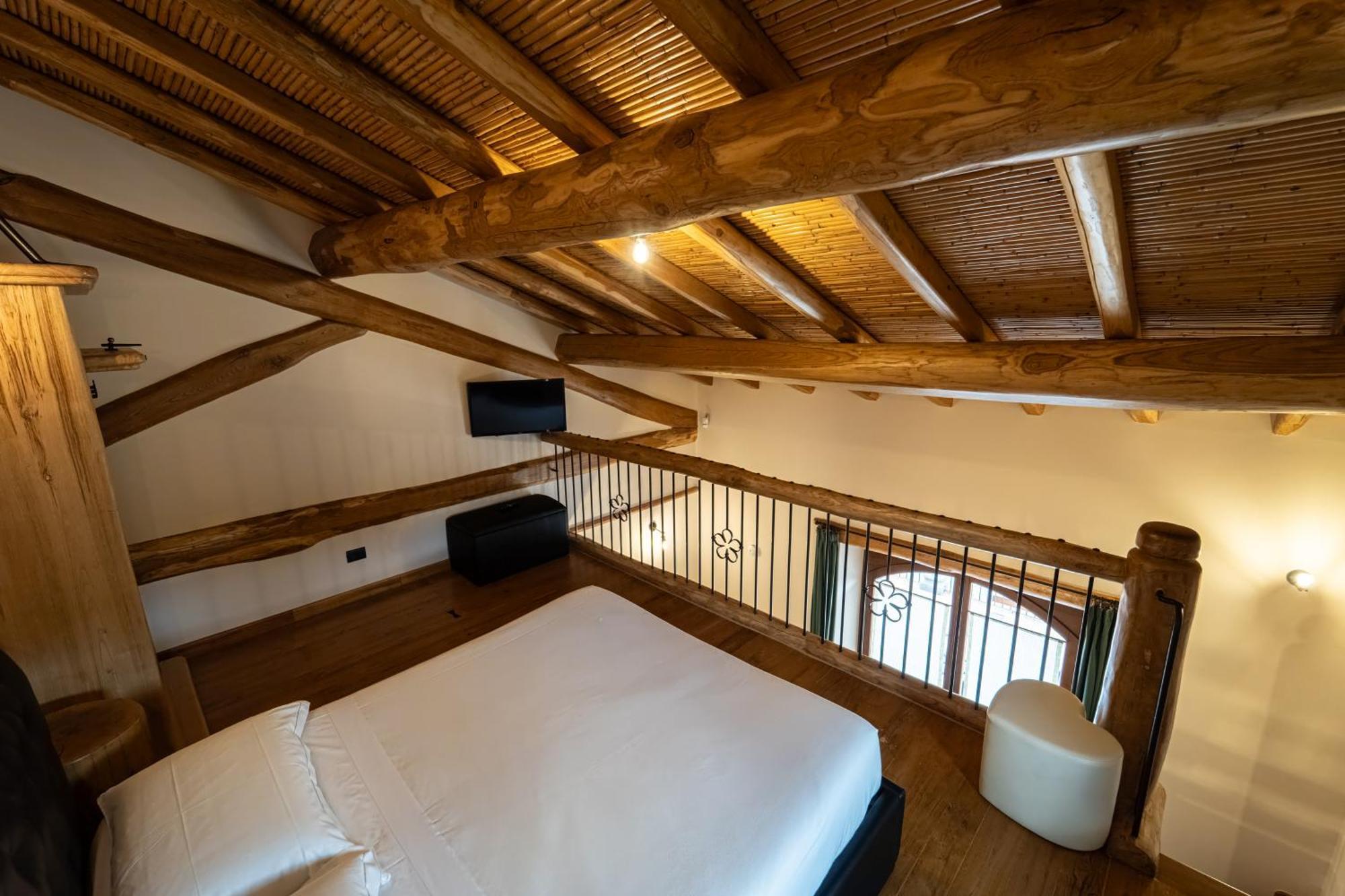Etna Quota Mille Boutique Hotel, Typical Sicilian Food & Wine Randazzo Εξωτερικό φωτογραφία
